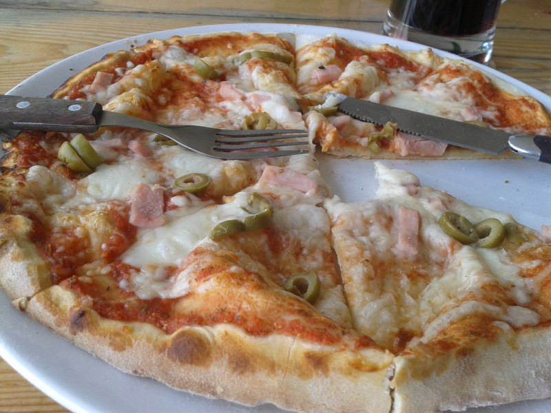 italská pizza eidam