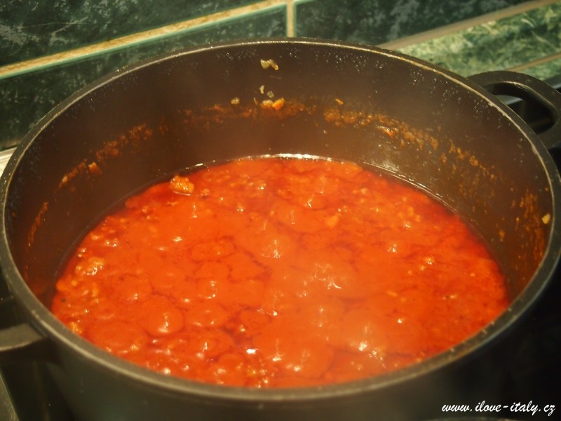 rajčatové sugo recept