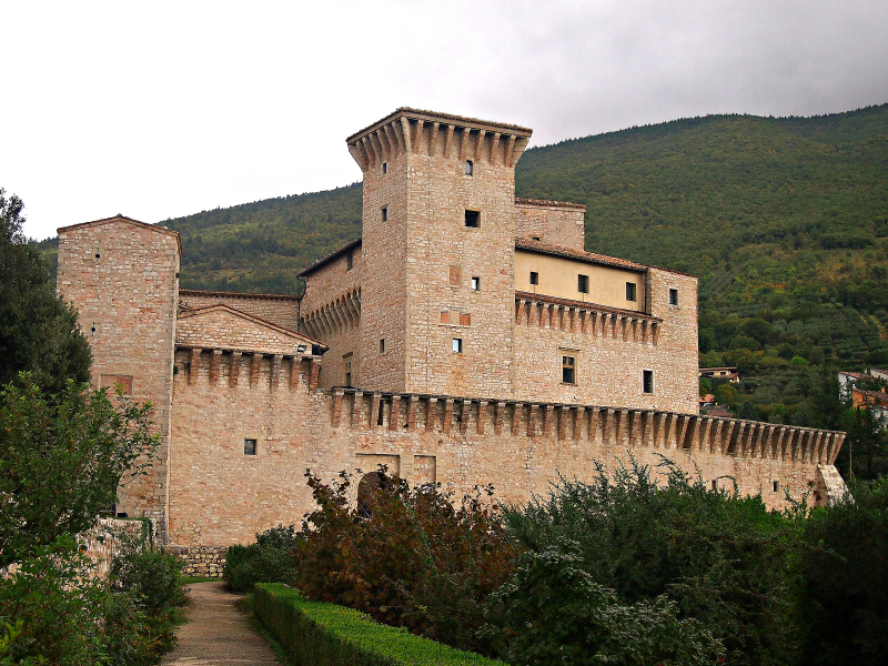 hrad střední itálie