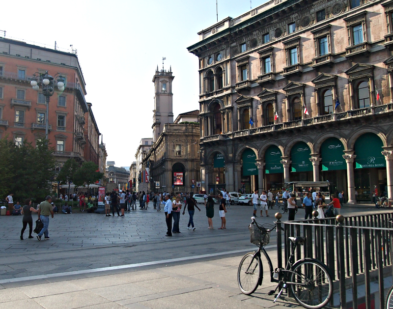centrum milana - náměstí dómu