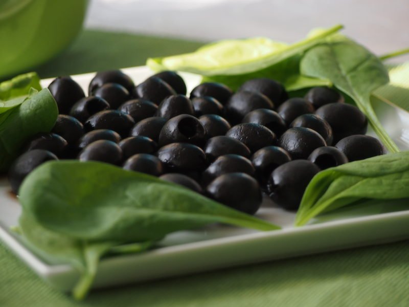černé olivy italské